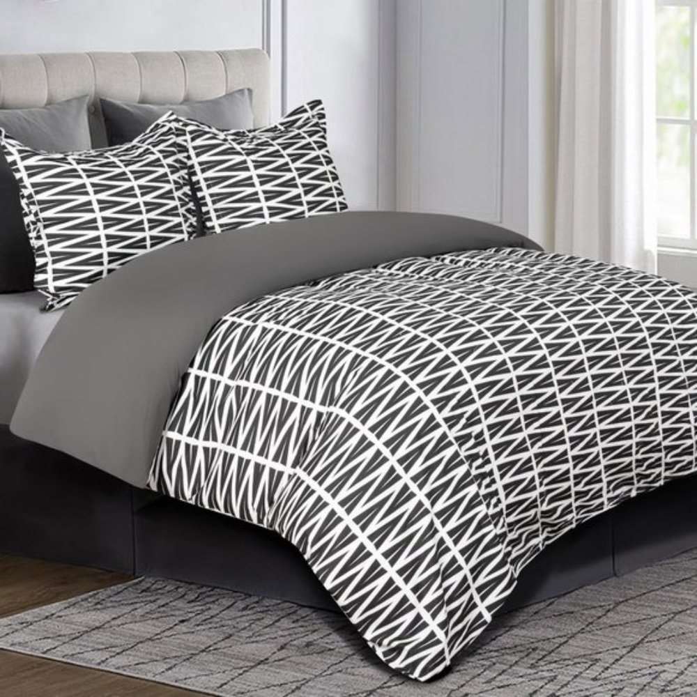 Ultra Soft Wave Printed Comforter Cover